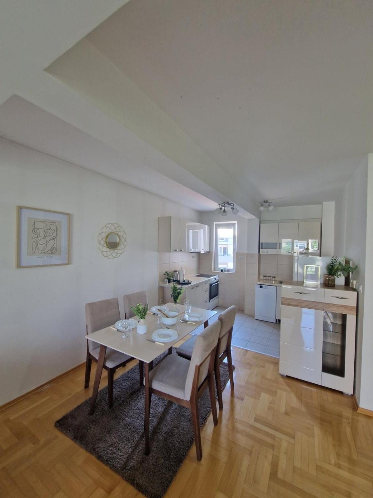 Kamche Lux Apartment สโกเปีย ภายนอก รูปภาพ
