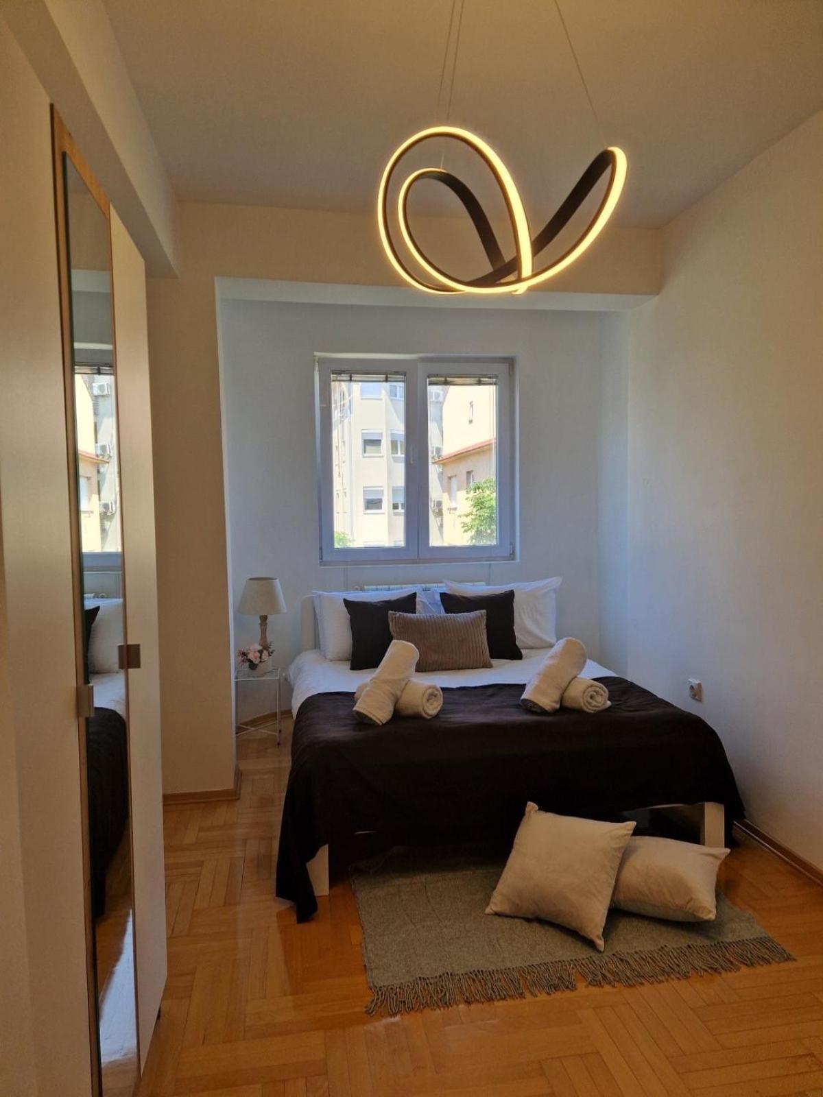Kamche Lux Apartment สโกเปีย ภายนอก รูปภาพ