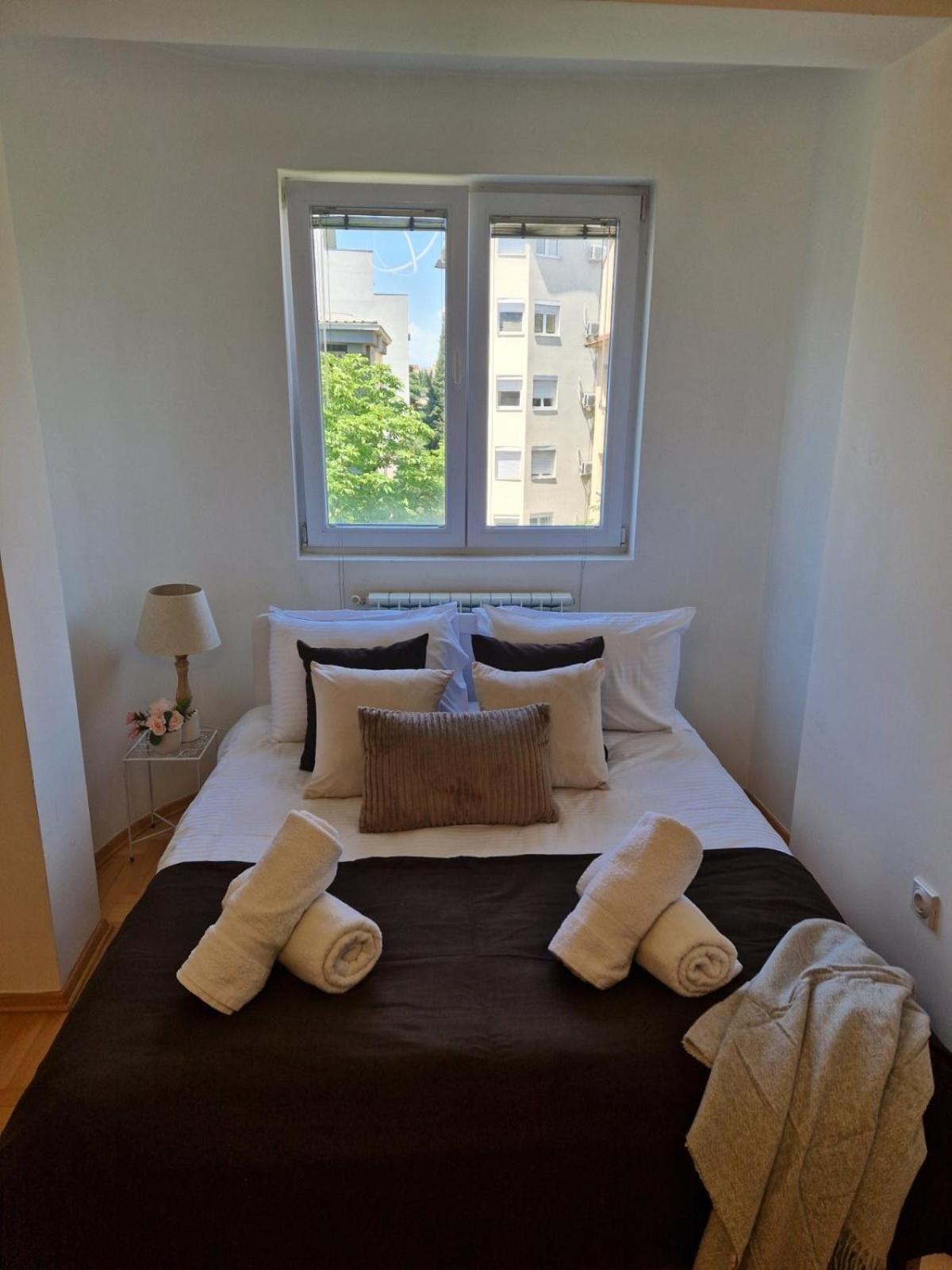 Kamche Lux Apartment สโกเปีย ภายนอก รูปภาพ